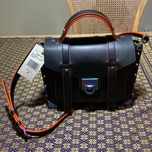 Michael Kors Manhattan NWT